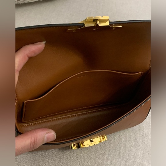 CELINE Triomphe Tan Brown Natural Calfskin Shoulder Bag - Picture 9 of 16